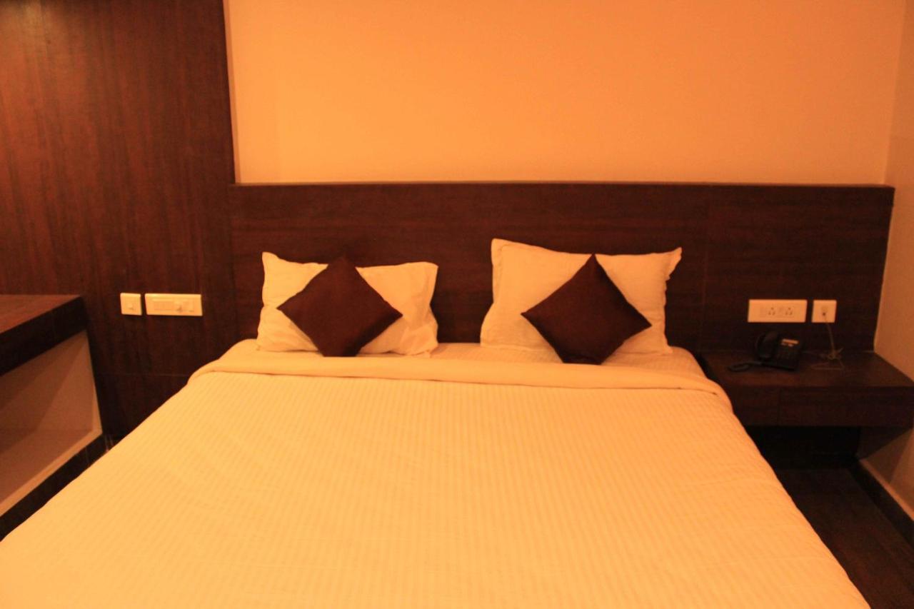 Temple Stays - Friendliness & Cleanliness Room Kumbakonam Esterno foto