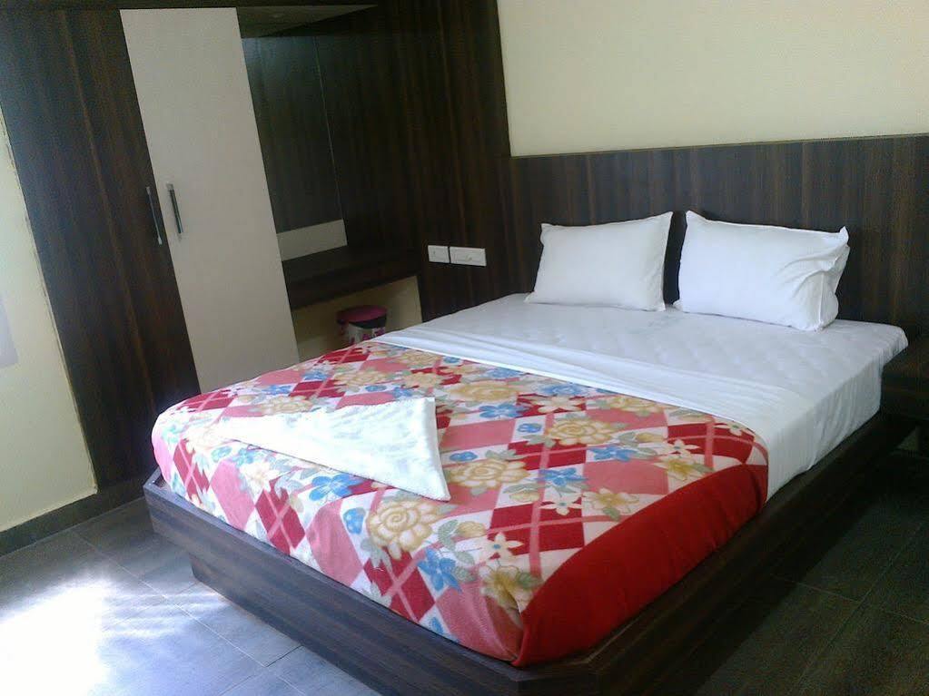 Temple Stays - Friendliness & Cleanliness Room Kumbakonam Esterno foto